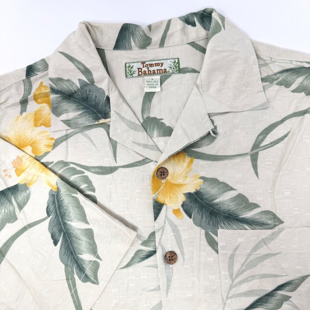 Tommy Bahama Mens Small Silk Floral Camp Shirt Cream‎ Yellow Short Sleeve